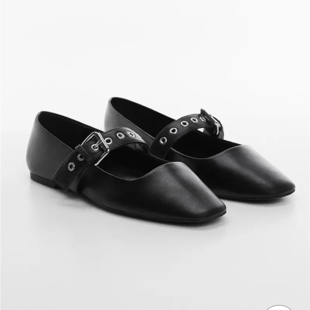 NWT Mango Studded Buckle Flats